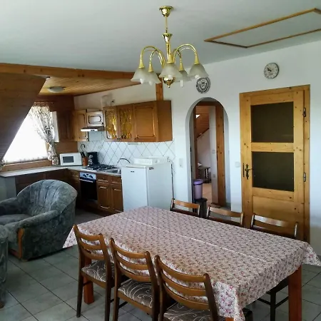 Jozsef Vendeghaz Apartment Vonyarcvashegy